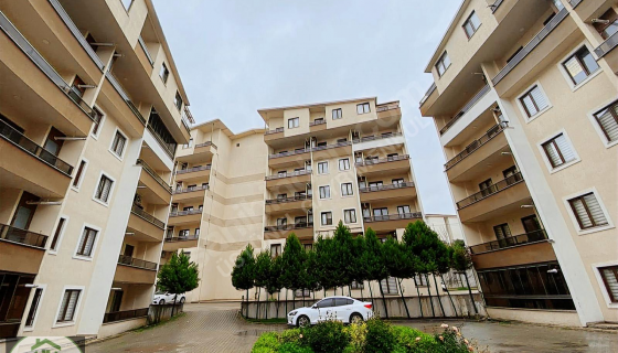 ÜSTÜNEL'DEN GÖRÜKLE MERKEZDE MANZARALI 2+1 DUBLEKS KİRALIK DAİRE